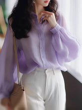 Bluse mit Netzeinsatz und Knopfleiste vorne